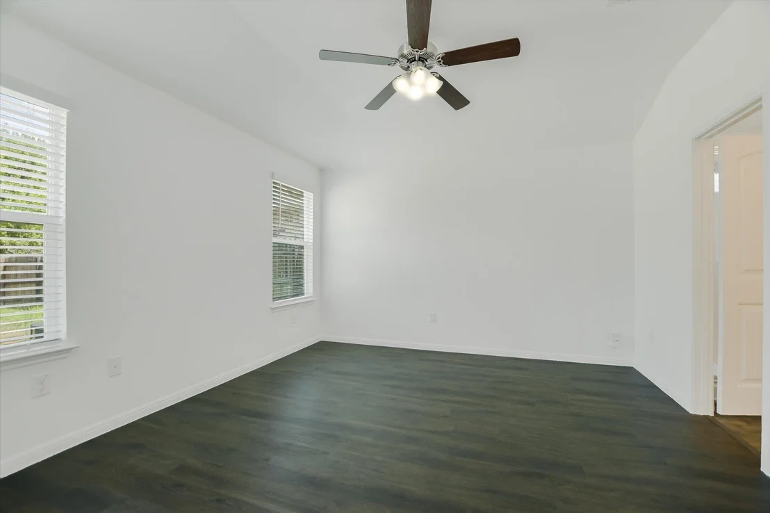 Photo of 2216 Dickinson TER
