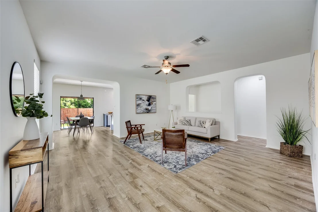 Photo of 14605 Naruna WAY