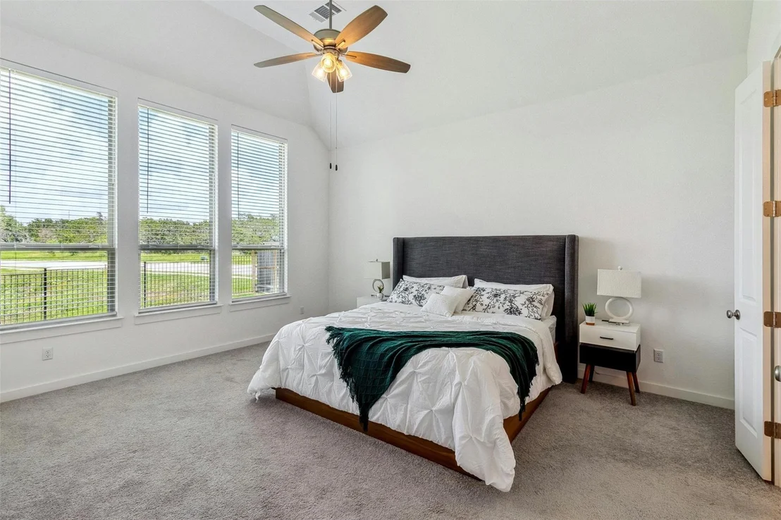 Photo of 104 Rainbow Valley TRL