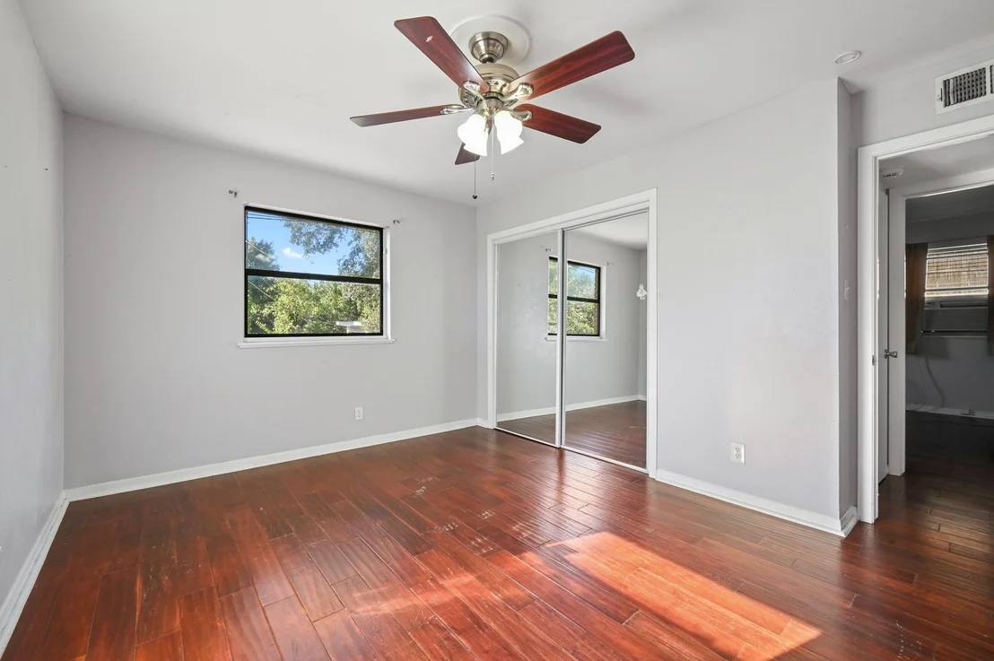 Photo of 2600 Oakhaven DR