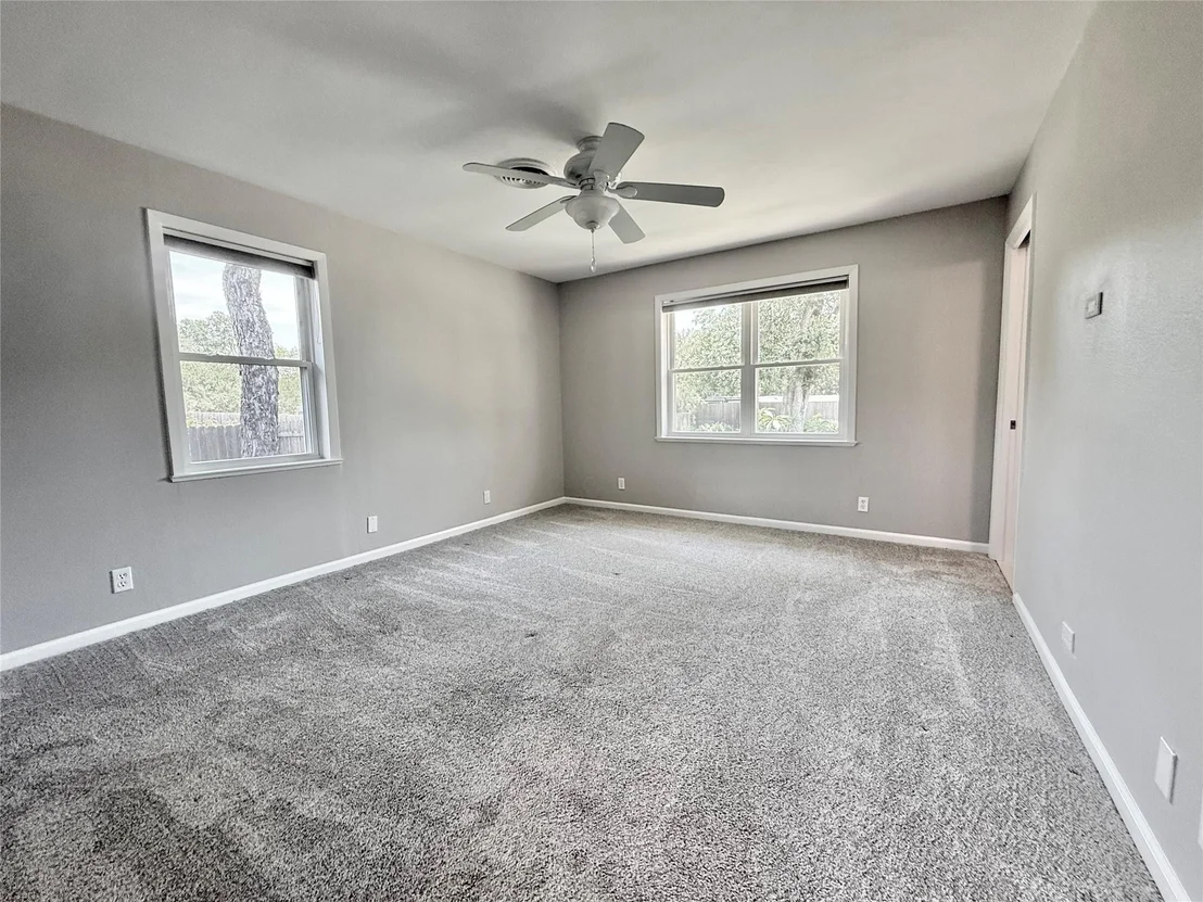 Photo of 11613 Sunset DR