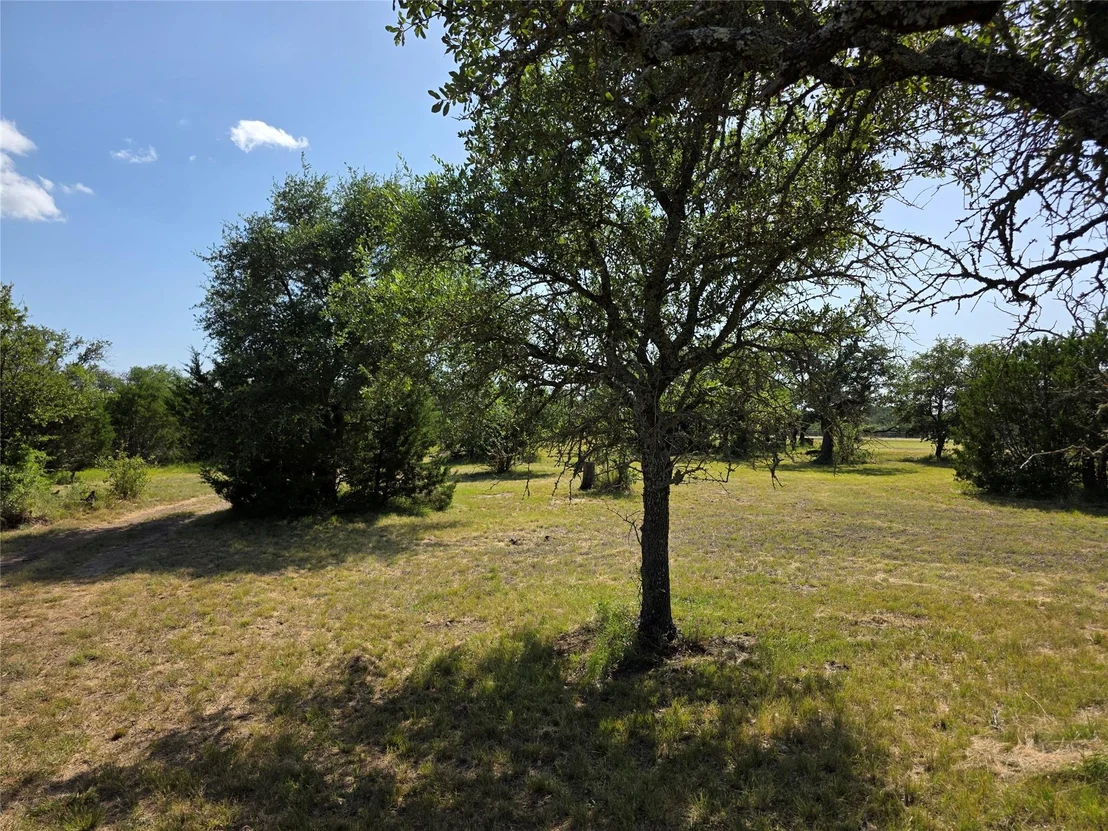 Photo of 237 Oak Glen LN