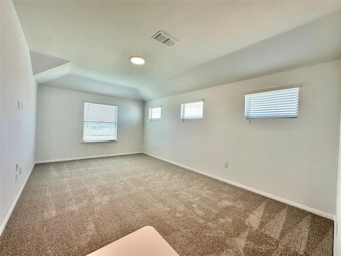 Photo of 295 Young ST