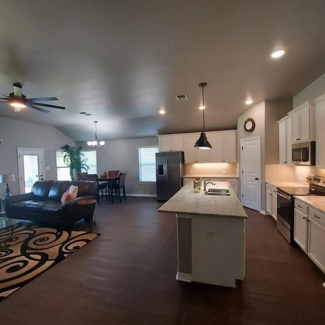 Photo of 1802 Rustic Manor DR