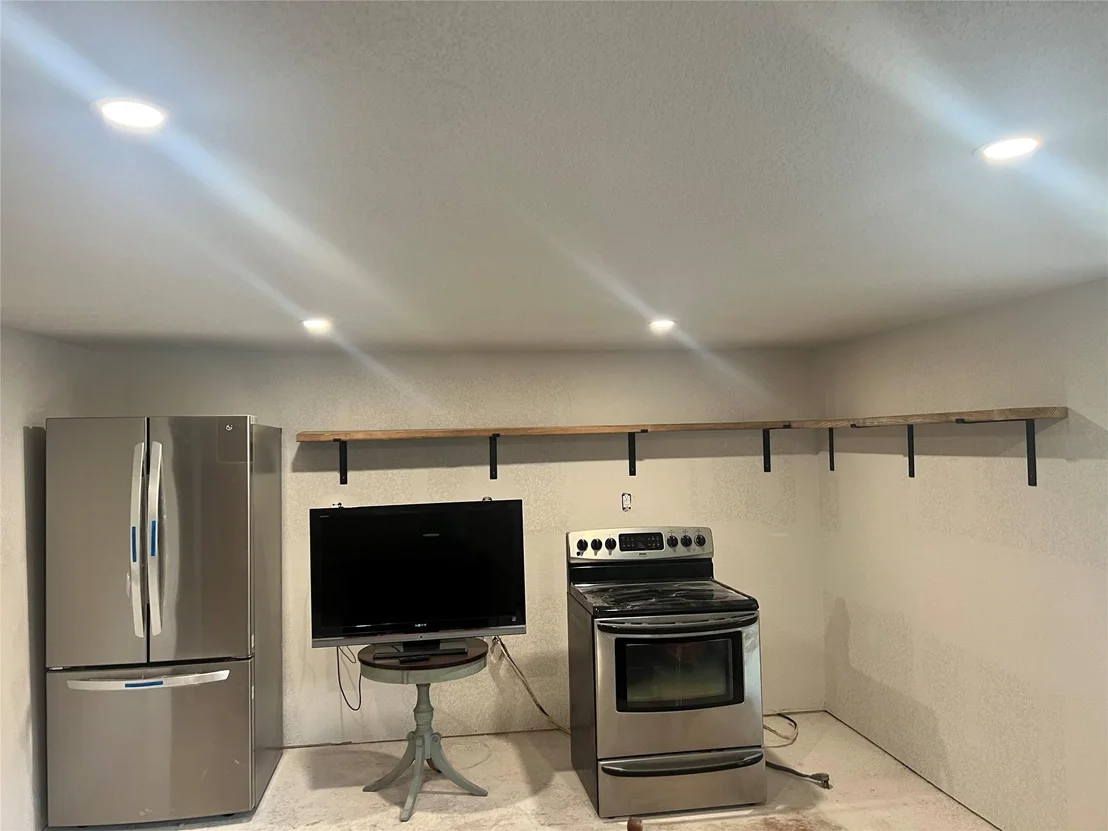 Photo of 21302 High DR