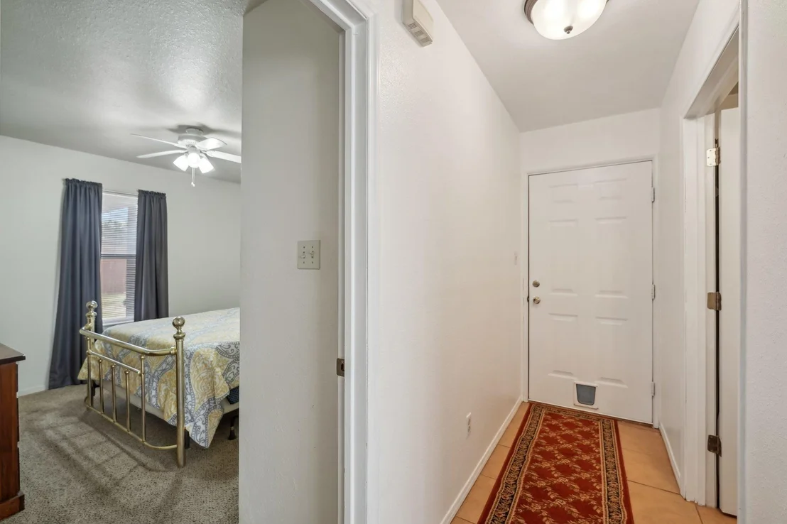 Photo of 402 Laurel ST