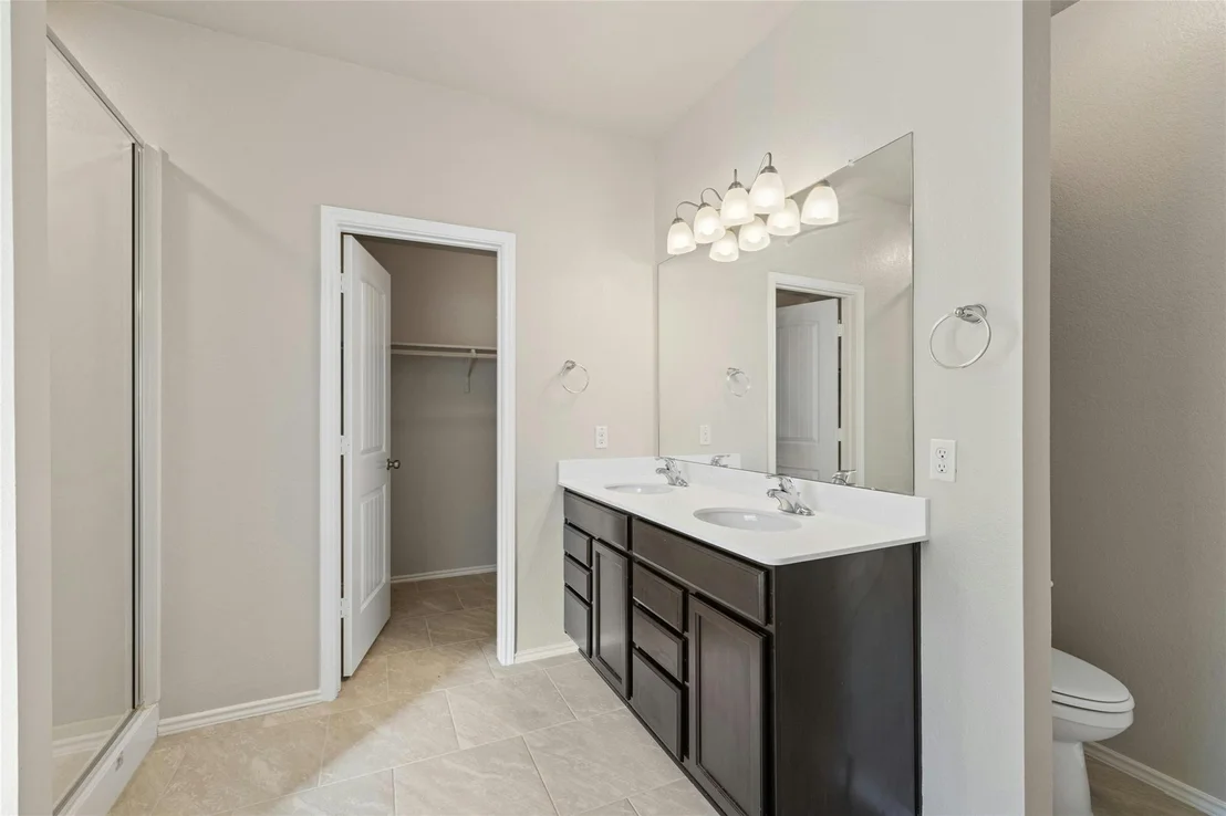 Photo of 131 Nathaniel DR