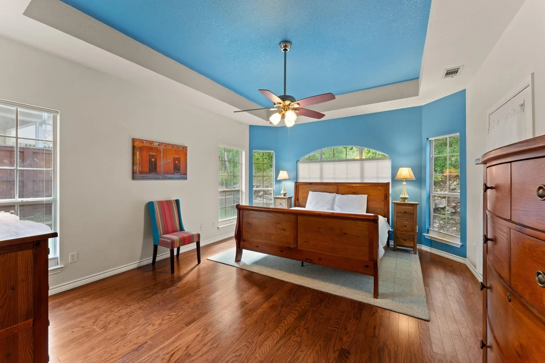 Photo of 2700 Pearce RD