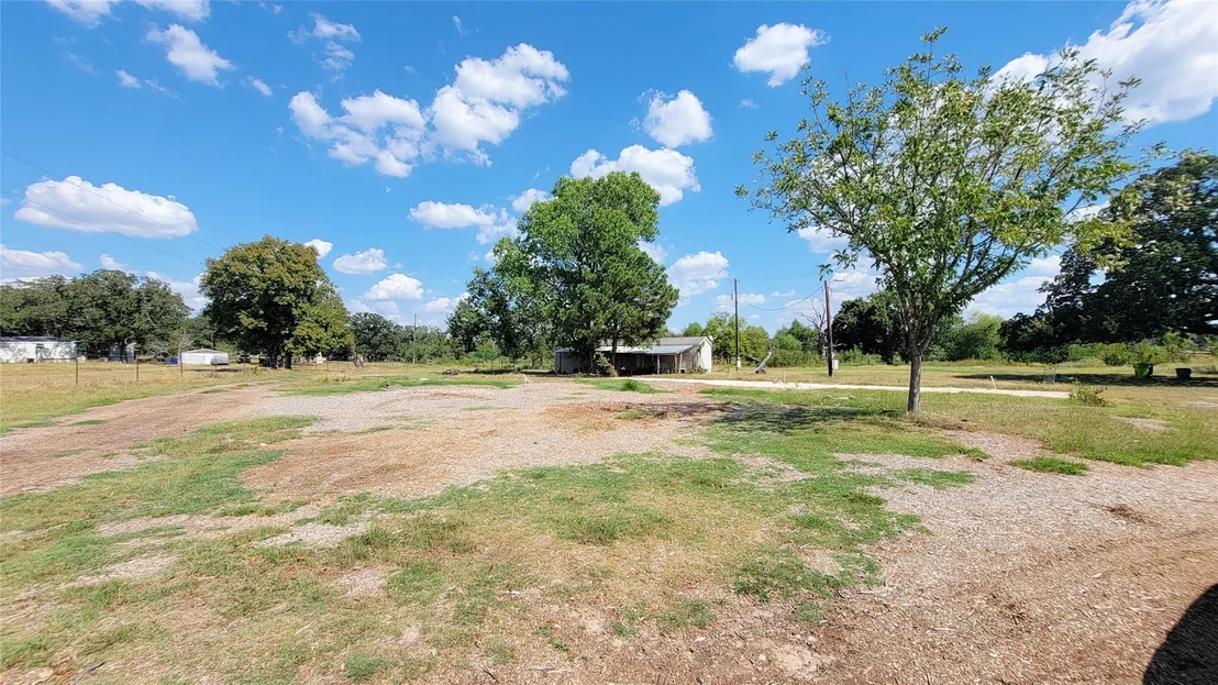 Photo of 138 Grey Oak DR