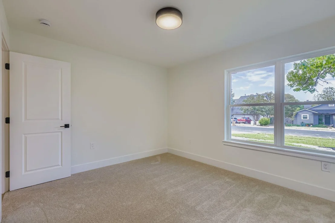 Photo of 4612 Ganymede DR