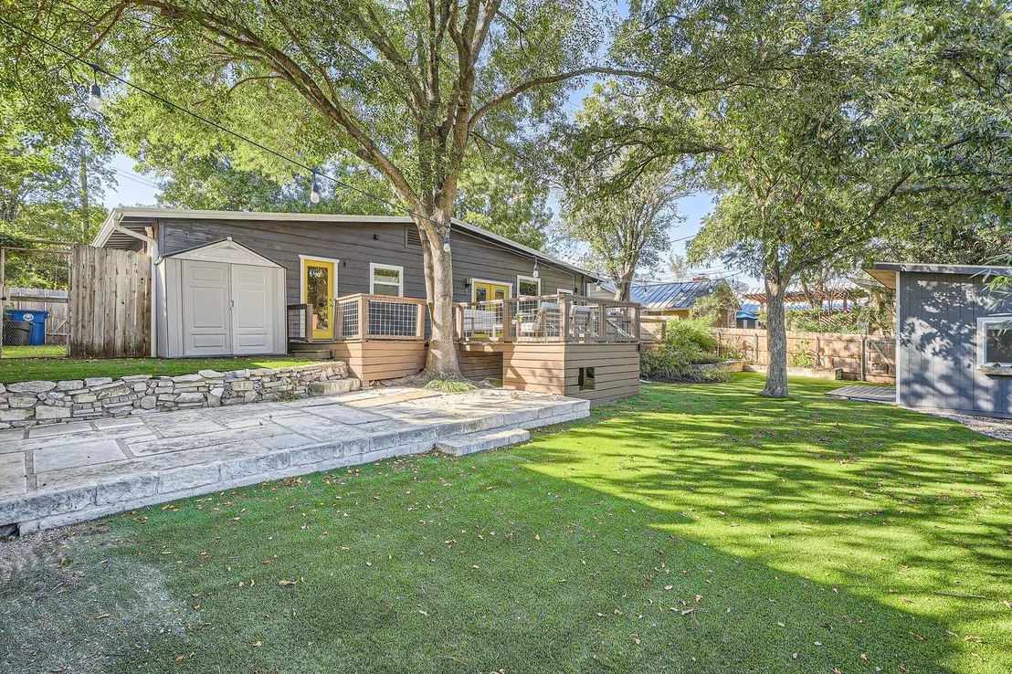 Photo of 3505 Fleetwood DR
