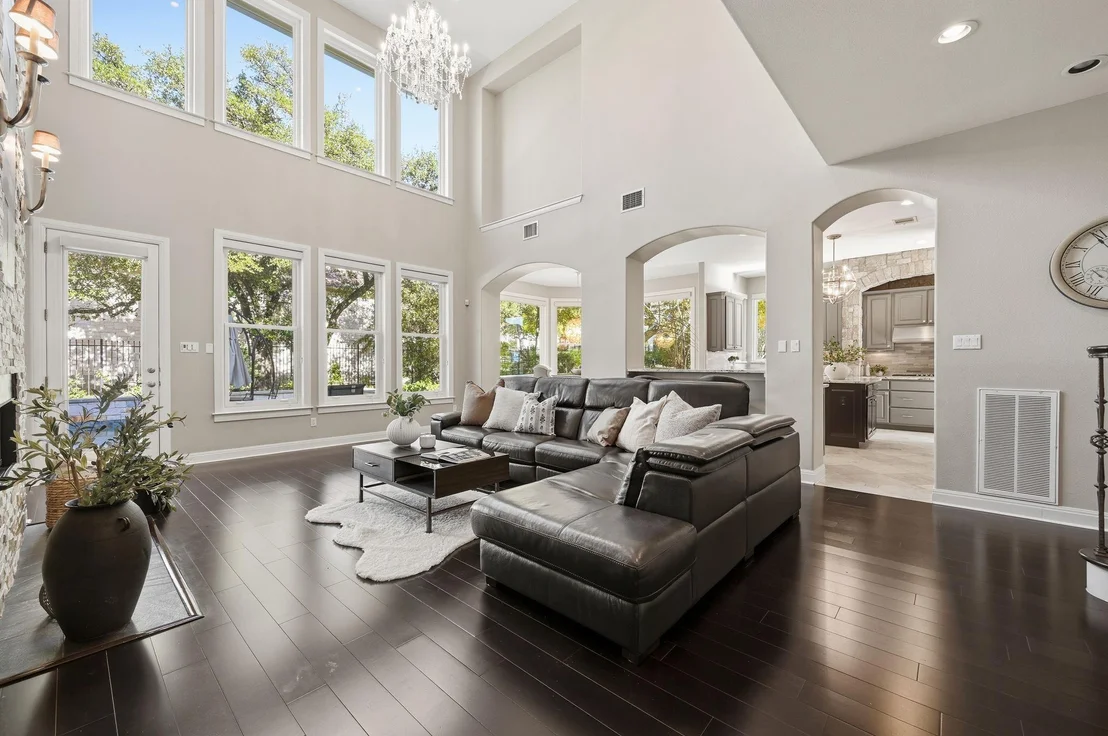 Photo of 9808 Tree Bend CV