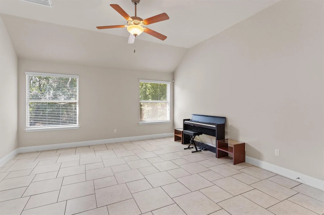 Photo of 13020 Bismark DR