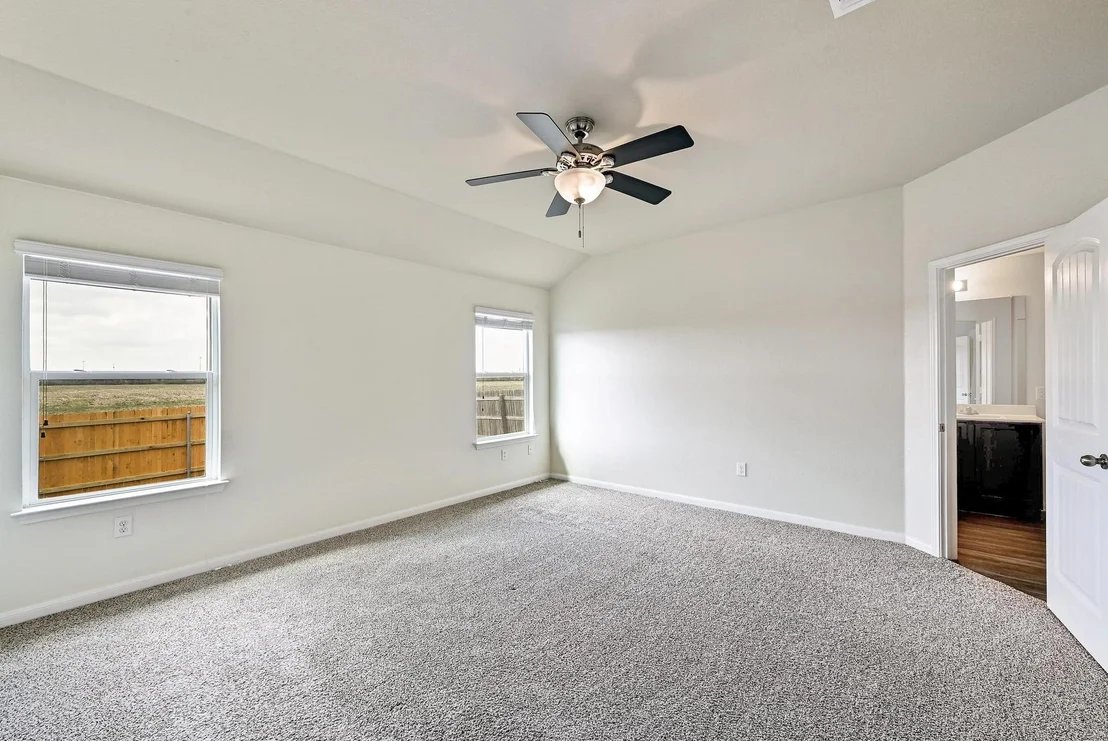 Photo of 245 Voss