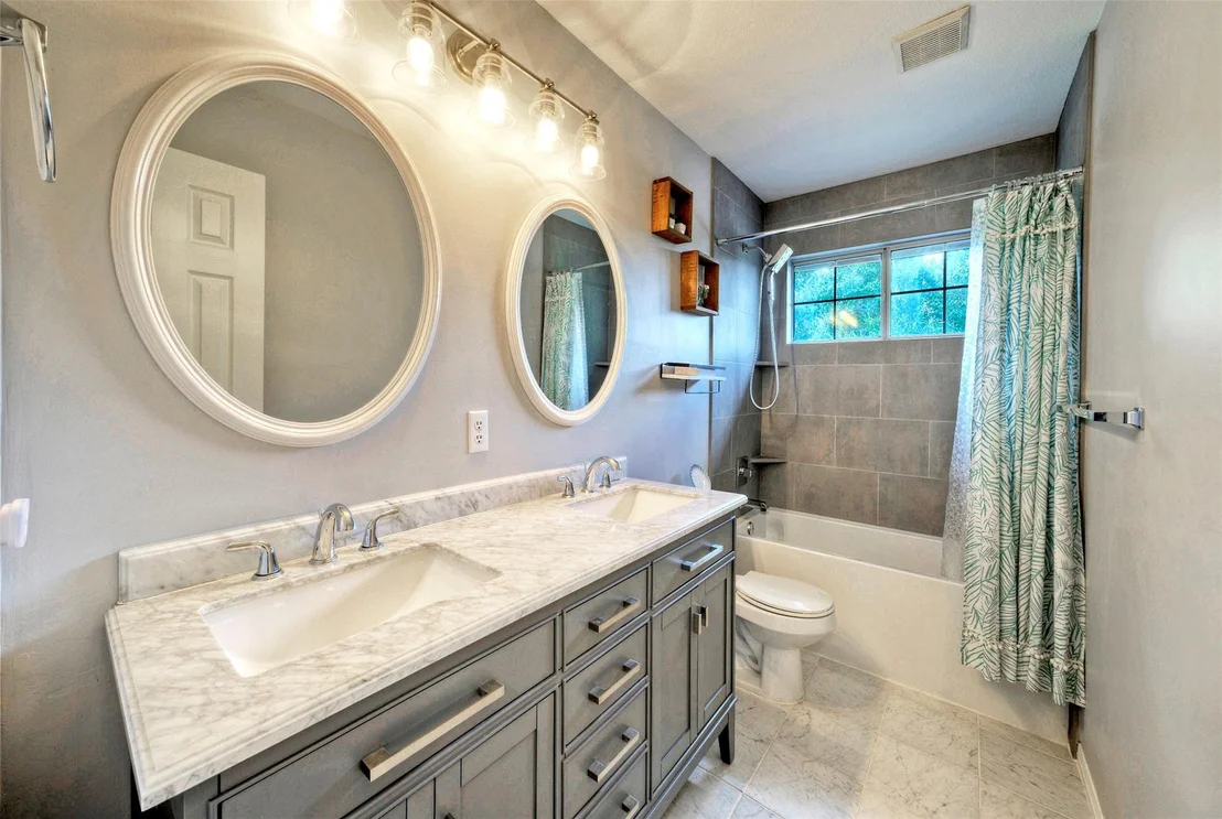 Photo of 3002 Barton Point CIR