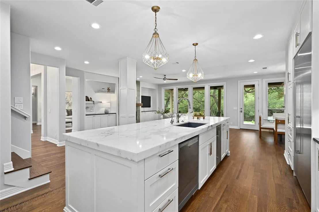 Photo of 2704 Regents PARK