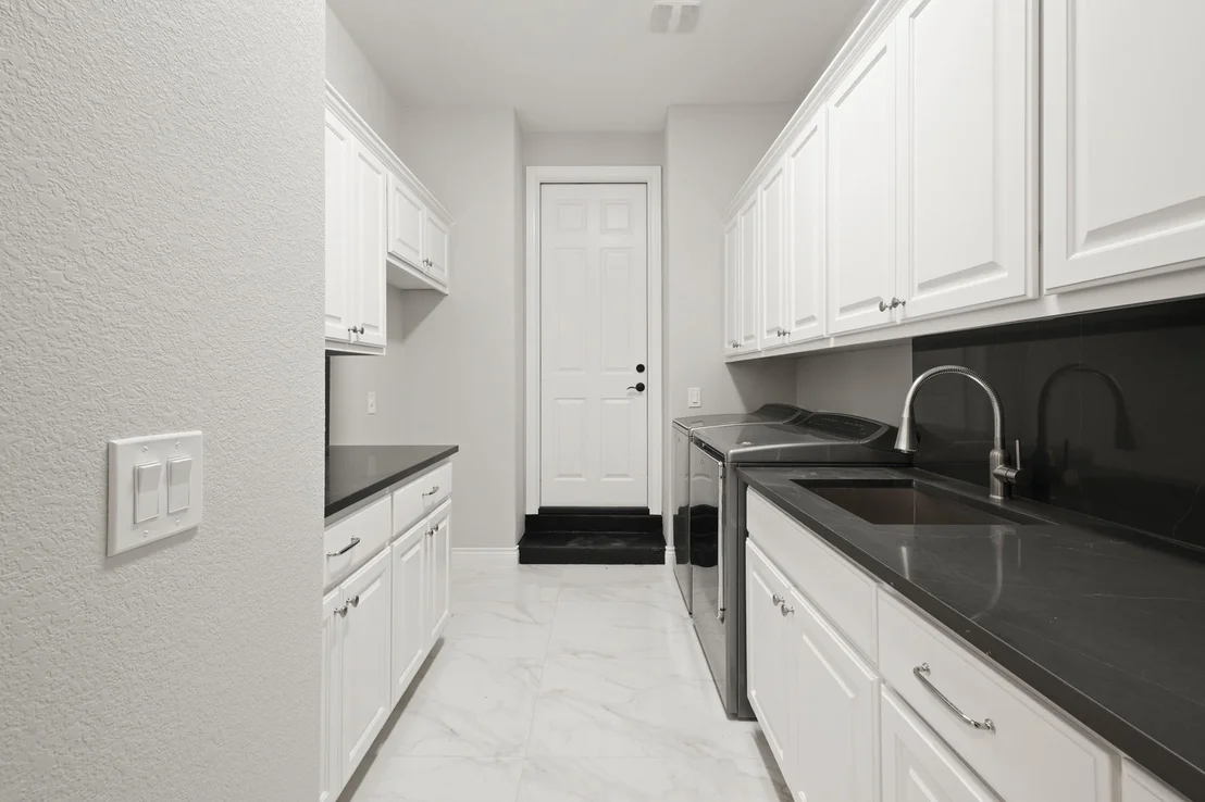 Photo of 106 Cactus Bend CV