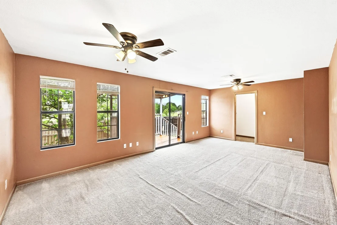 Photo of 320 Sunset Ridge RD