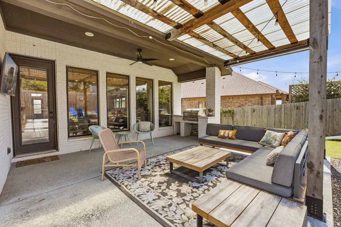 Photo of 301 Carpenter Hill DR