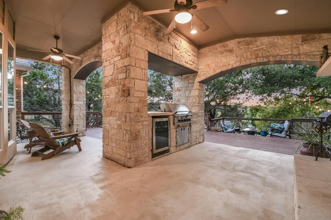 Photo of 300 Wesley Ridge DR