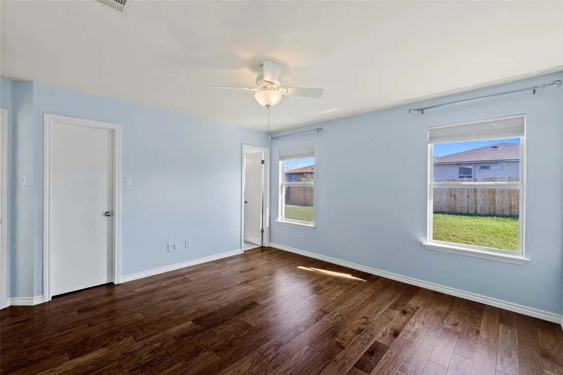 Photo of 1006 Terrace DR