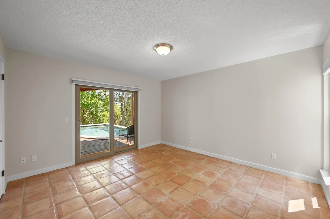Photo of 5104 Beverly Hills DR
