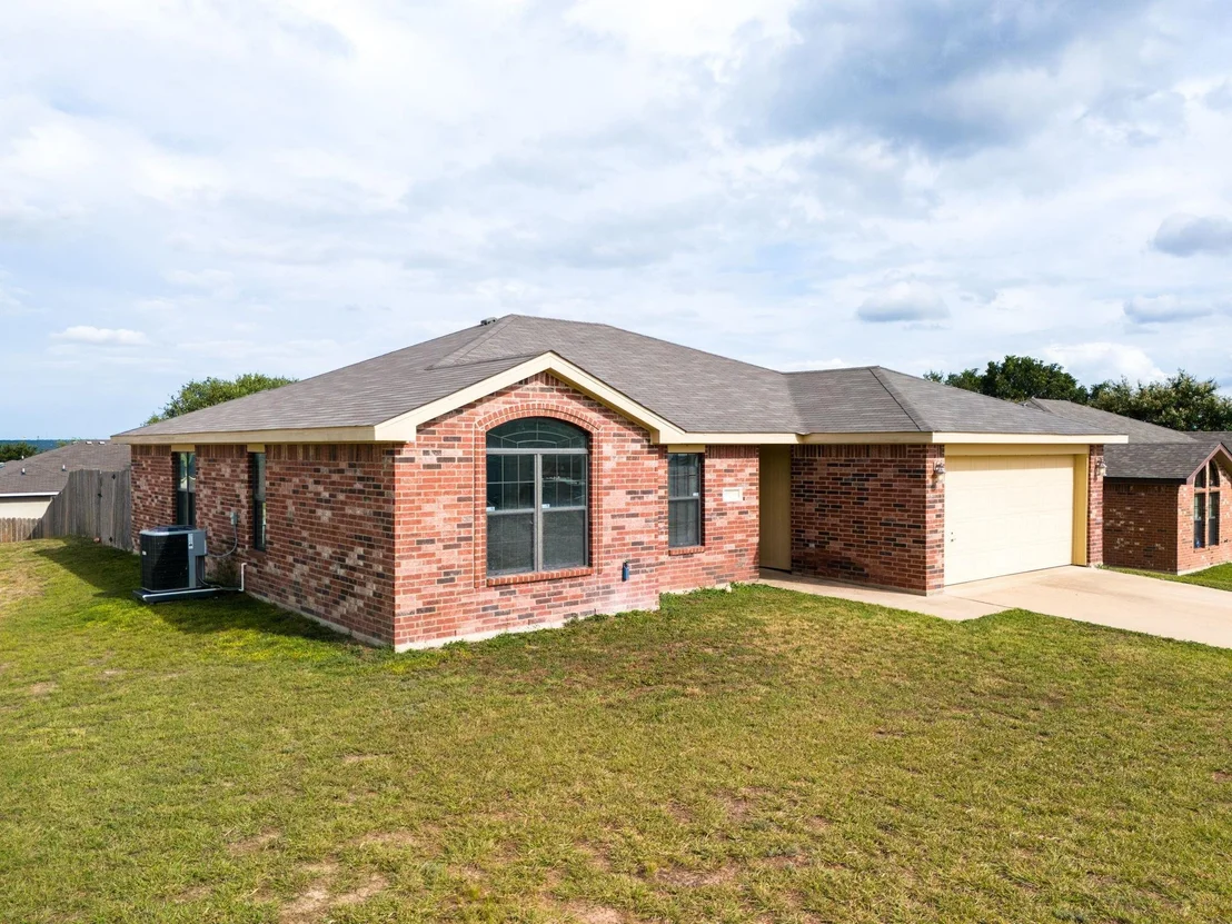 Photo of 1325 Marlee CIR
