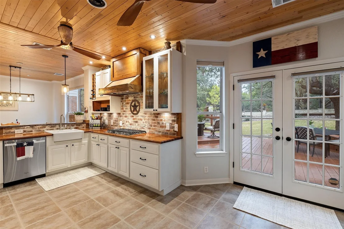 Photo of 4345 Canyon Glen CIR