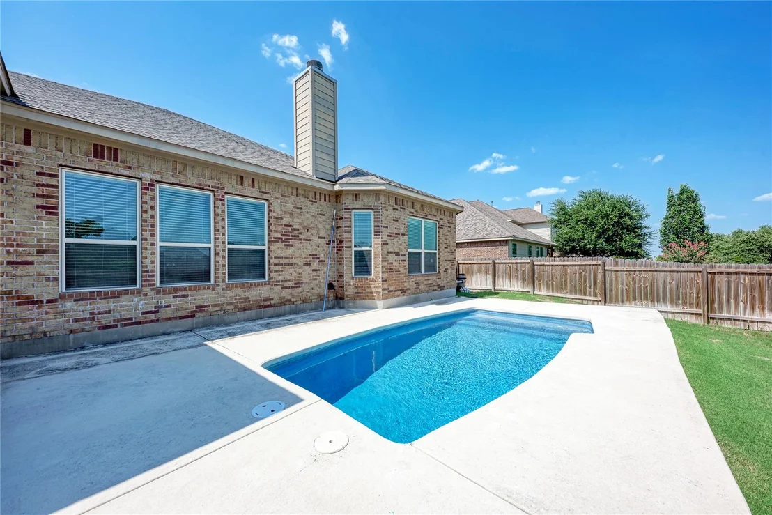 Photo of 600 Rosedale BLVD