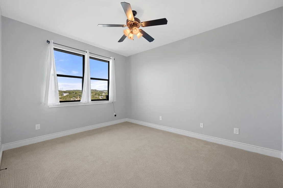 Photo of 2402 Eagle PT