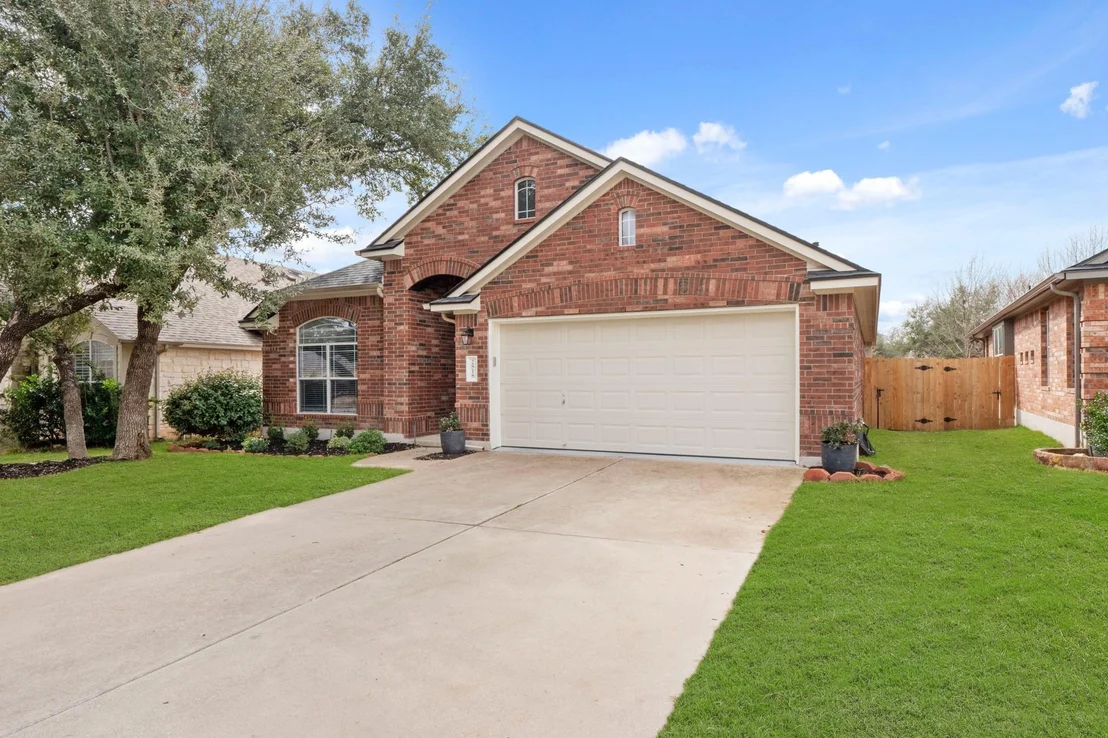 Photo of 2818 Checker DR