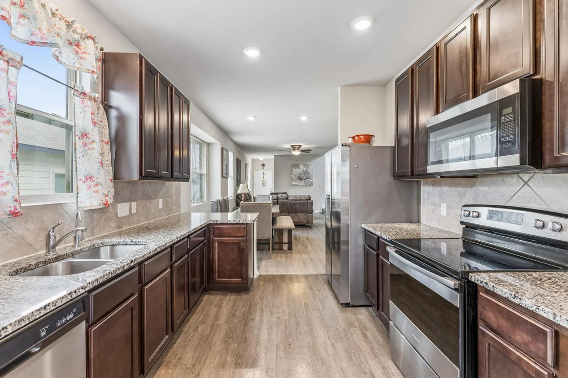 Photo of 9314 Graze BR