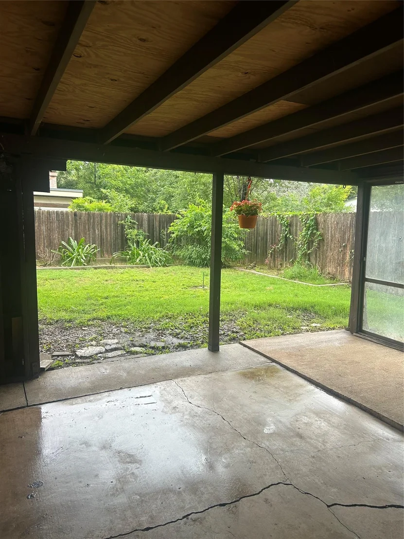 Photo of 5001 Creekline DR
