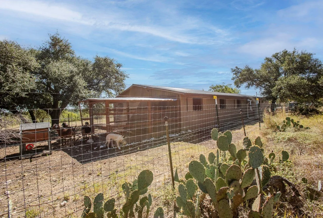Photo of 12516 Wire RD
