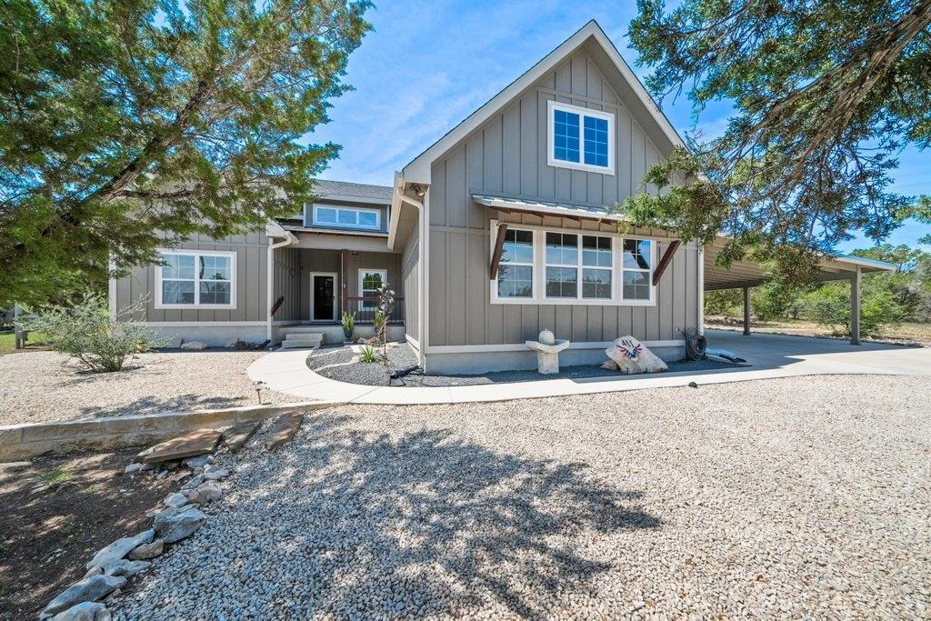 Photo of 411 Eagle LN