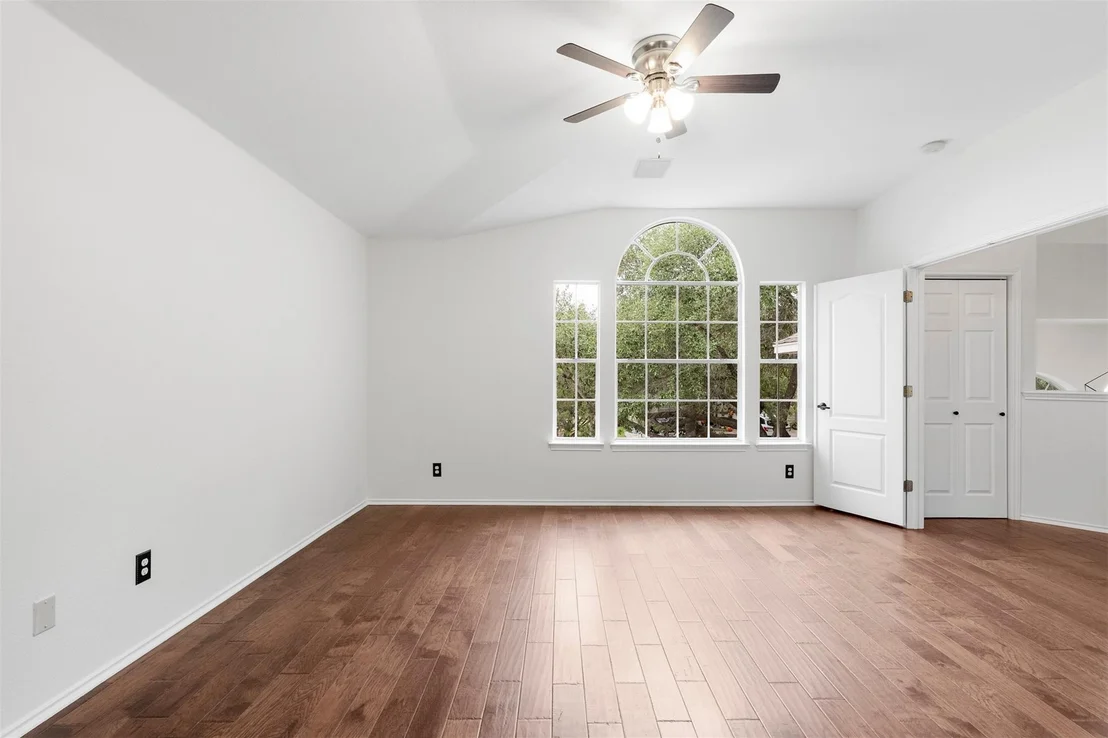 Photo of 4732 Norman TRL