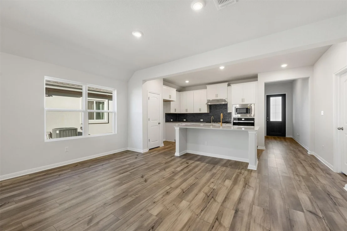 Photo of 536 Redding WAY