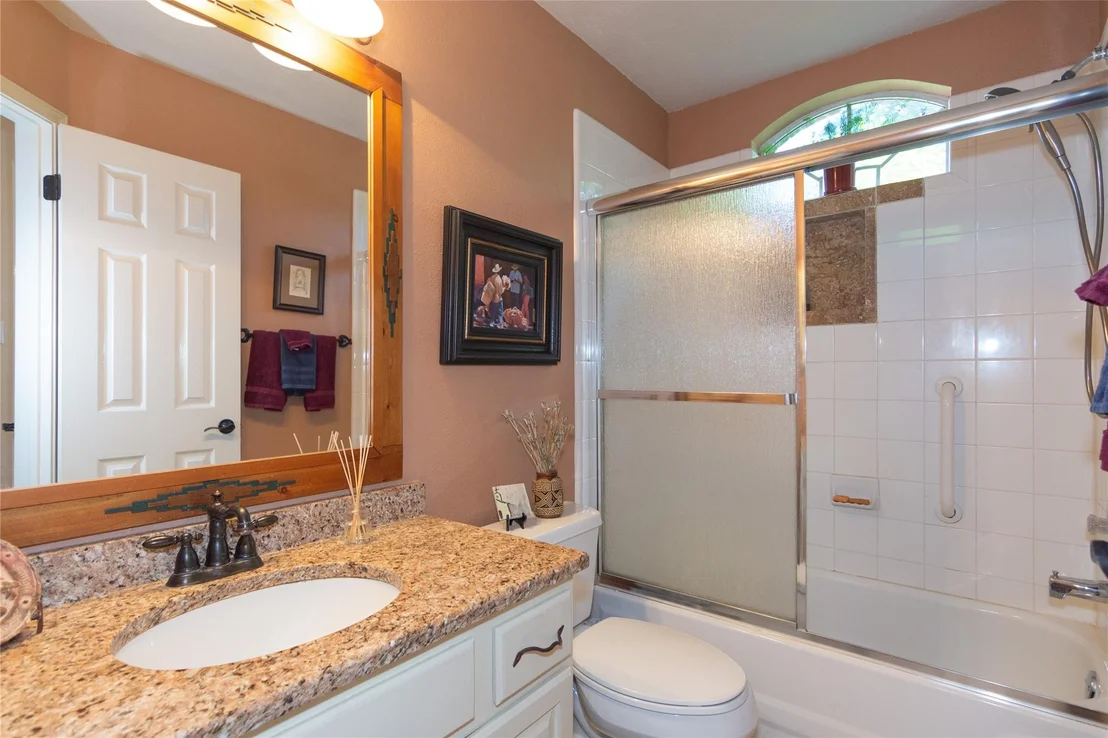 Photo of 6411 CLAIRMONT DR