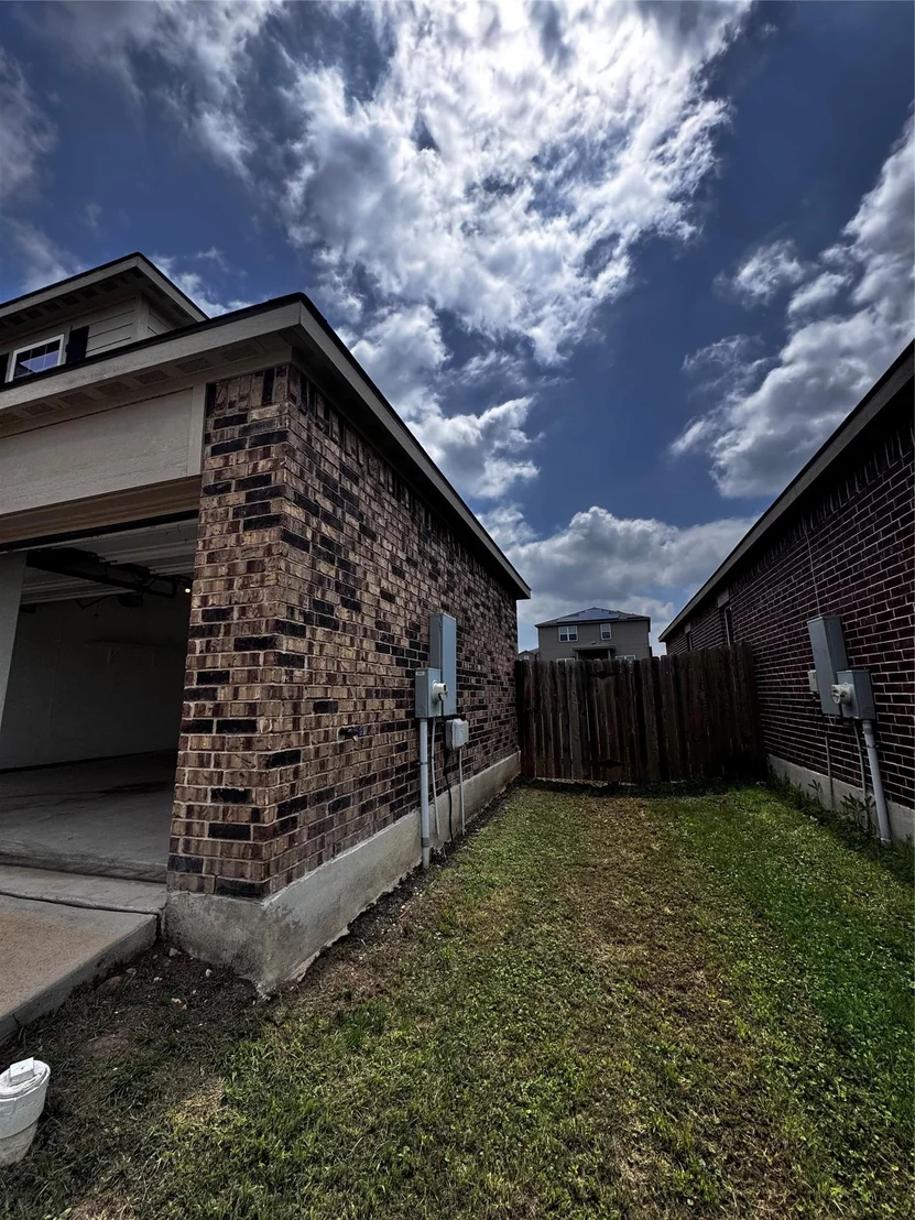 Photo of 13713 Henry A Wallace LN