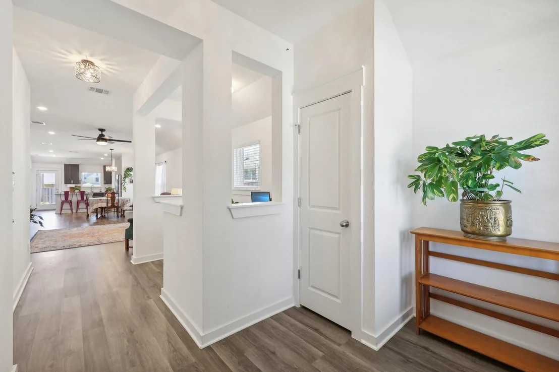 Photo of 1304 Salt Lick DR