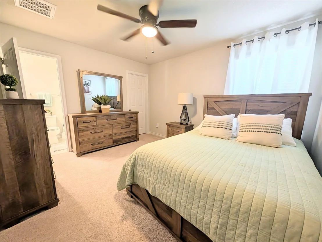 Photo of 226 Thornless CIR