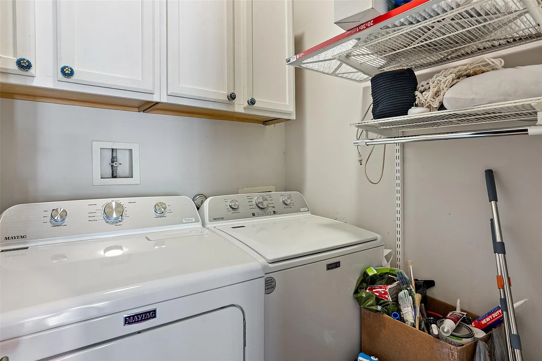 Photo of 1711 Payne Ave