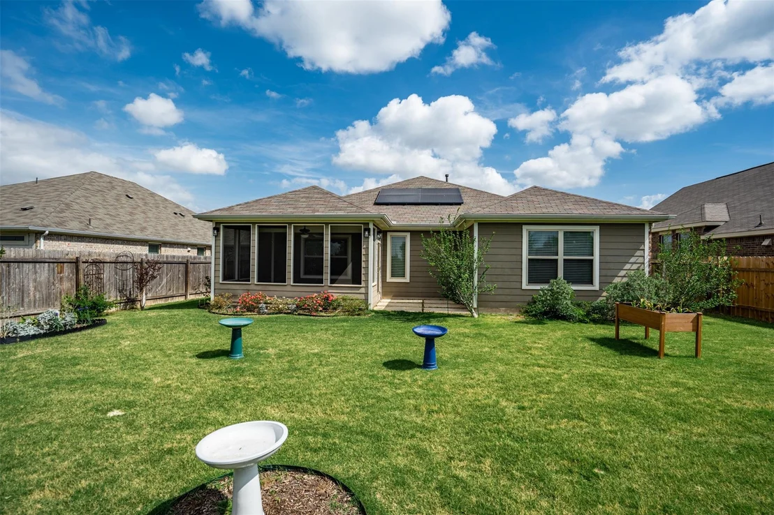 Photo of 304 Hibiscus DR