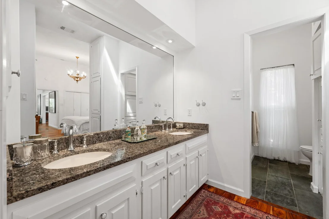 Photo of 102 Crescent BLF