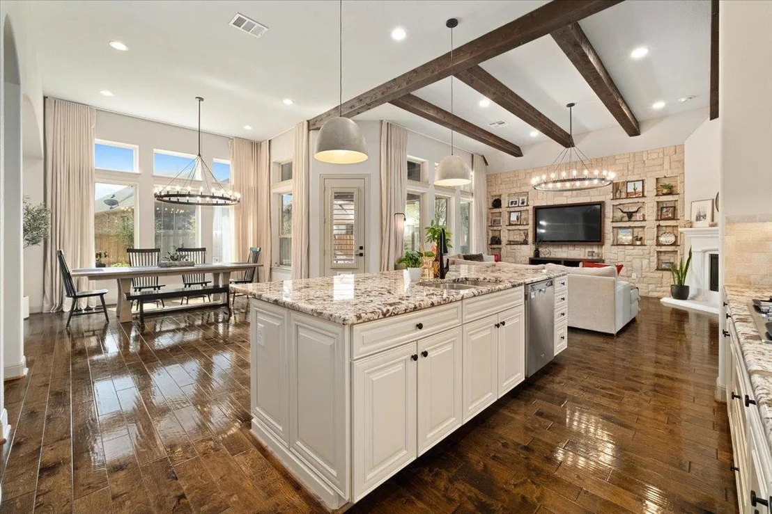Photo of 596 Oyster Creek