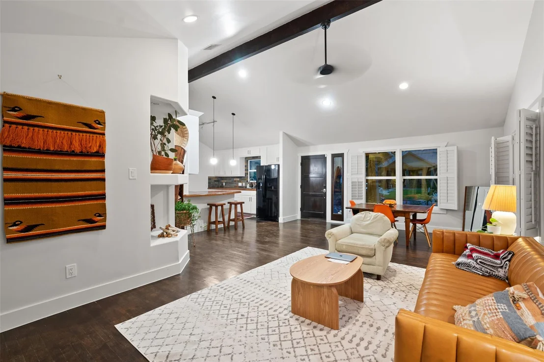 Photo of 1711 Payne Ave