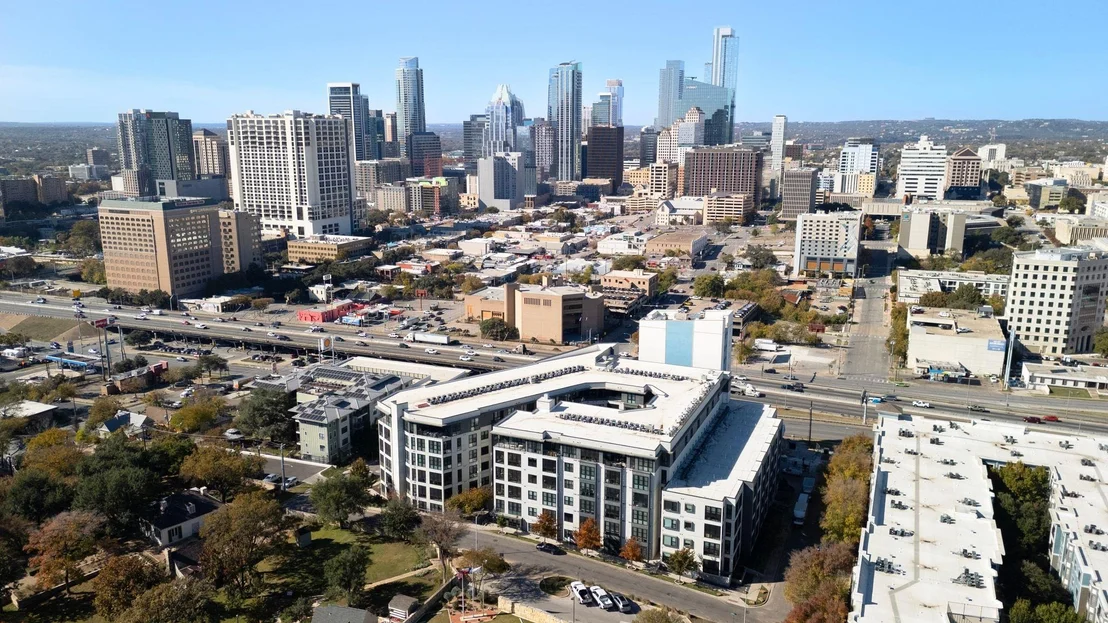 Photo of Unit 229 at 800 Embassy DR