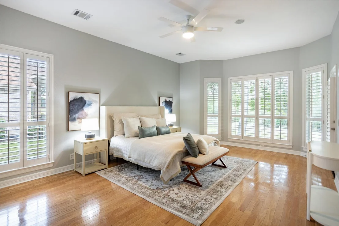 Photo of 10800 River Plantation DR