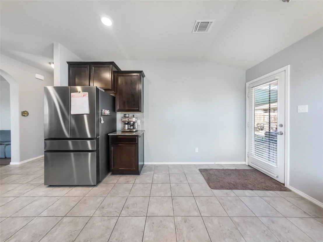Photo of 137 Hematite LN