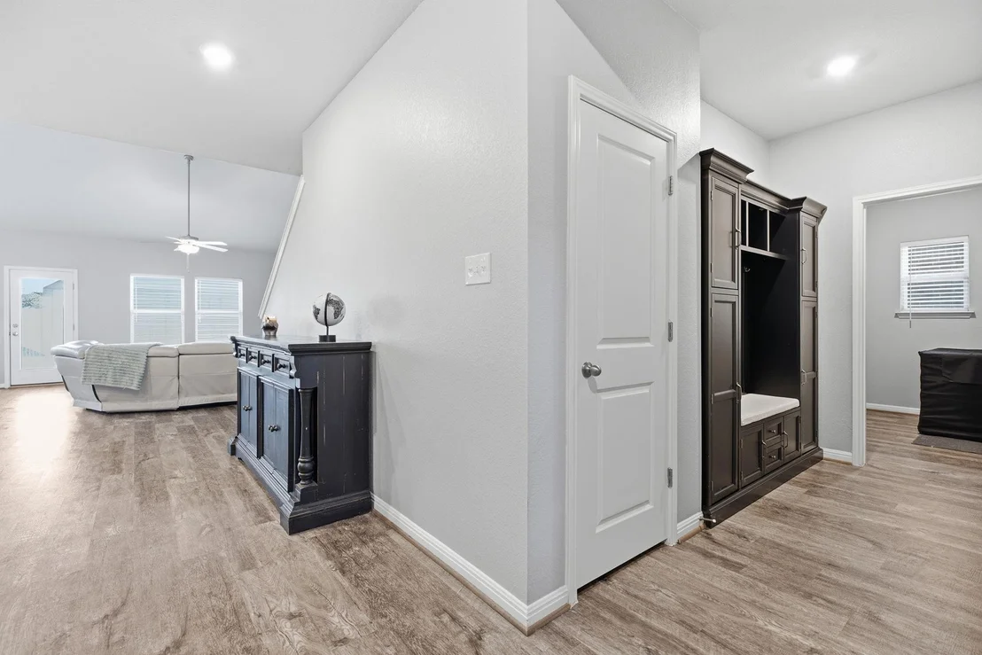 Photo of 6700 Folsom Ave